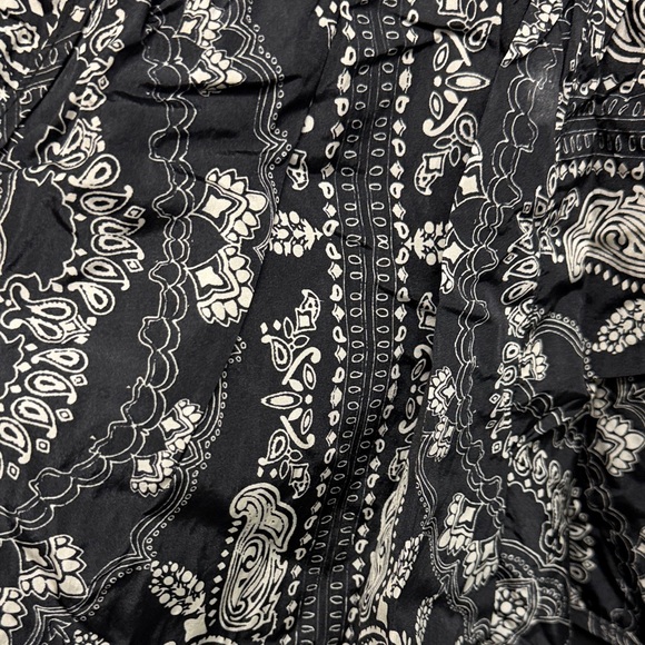 FP Movement Paisley Bohemian Workout Activewear Short Size Large High Rise Comfy - Picture 2 of 9